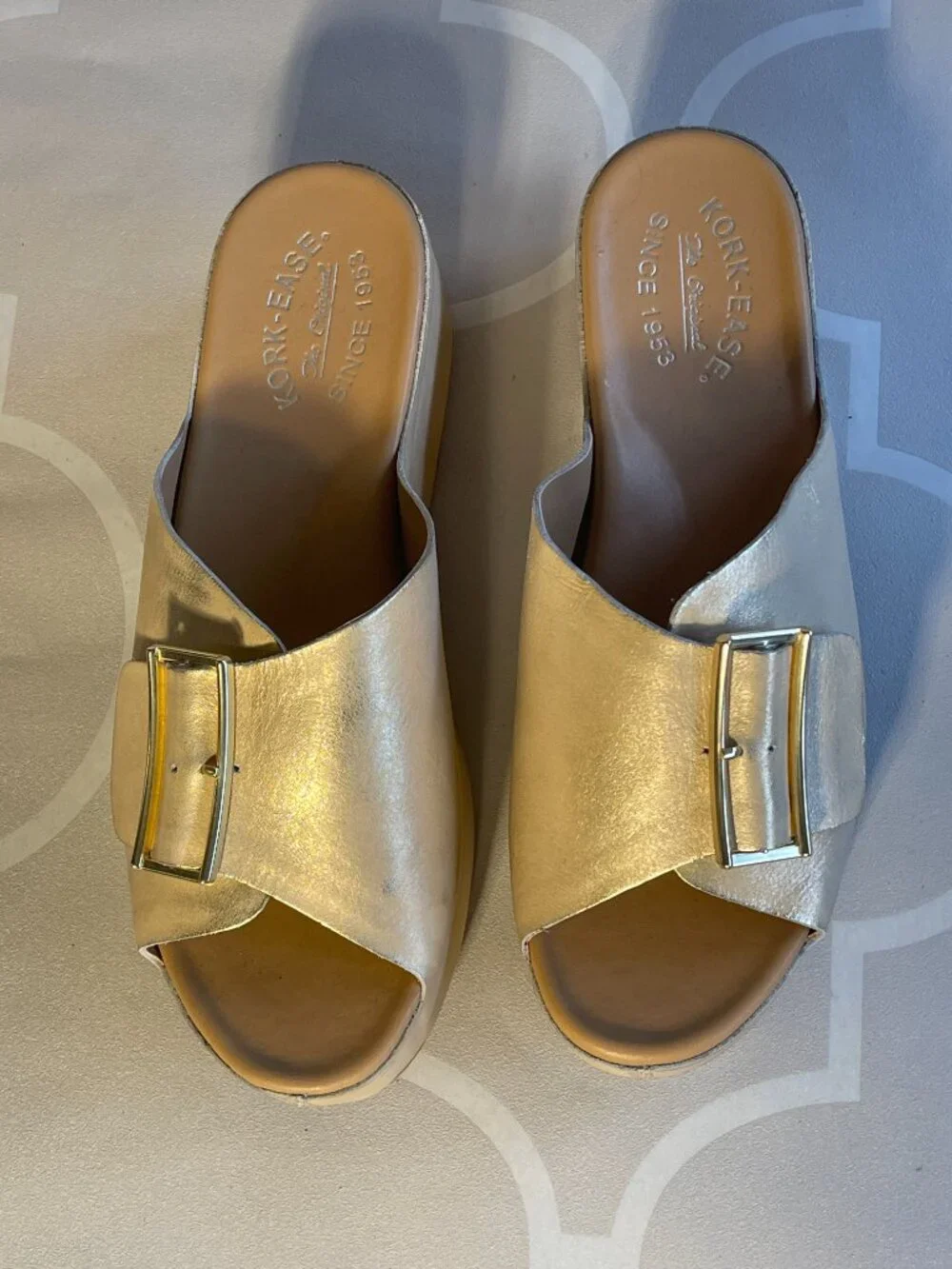 KORK-EASE York Gold Tone Leather Platform Sandals